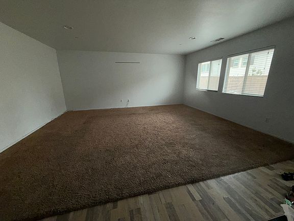 5th image of 6966 Alderwood Dr