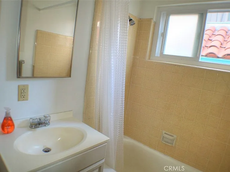 107 Coronado Ln #3 — Photo 8