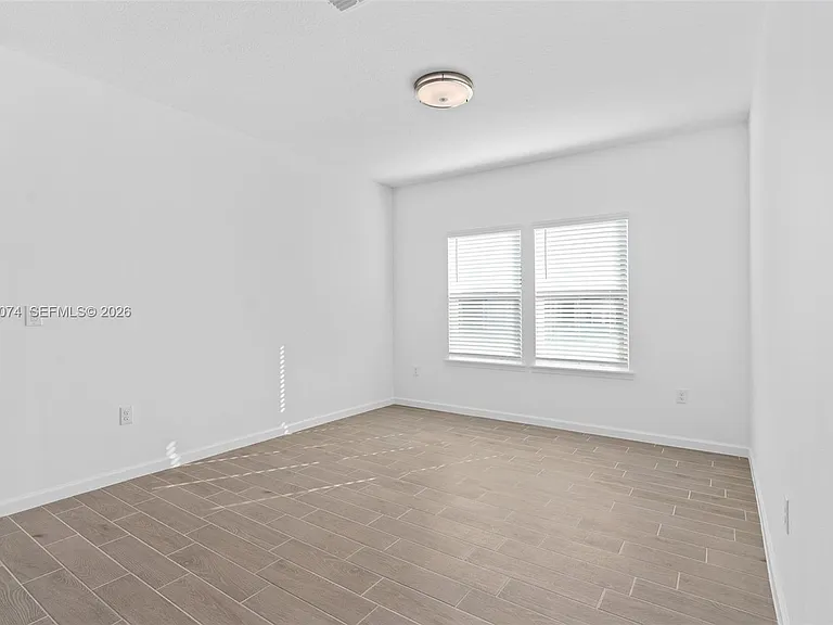7789 SW 196th Ter — Photo 10