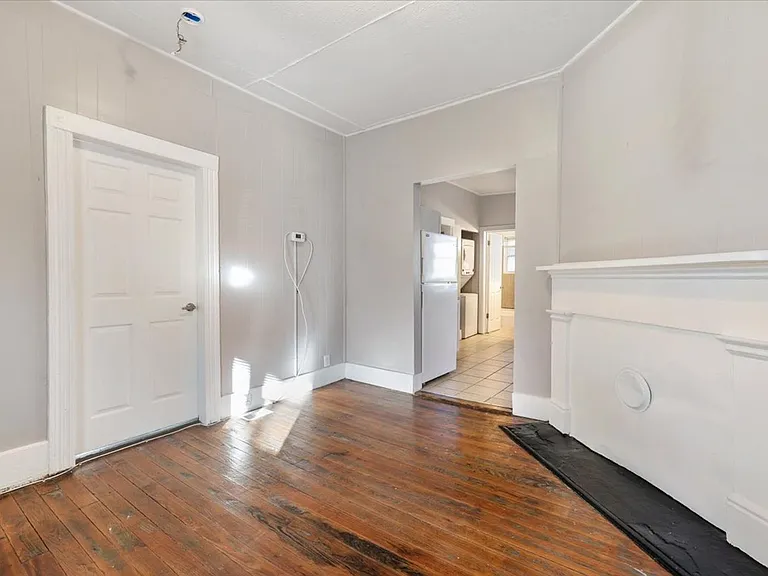1708 Lennox Ct — Photo 8