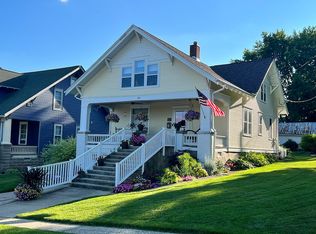 108 N Iowa St, Mineral Point, WI 53565