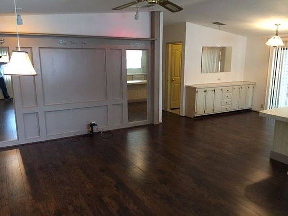 3rd image of 112 Taho Cir