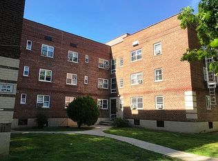 211-11 42nd Ave #1D, Bayside, NY 11361