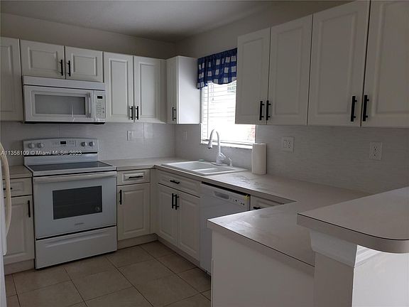 4th image of 2201 NW 170th Ave