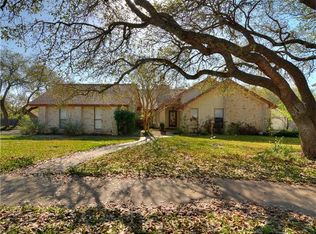 7211 Fireoak Dr, Austin, TX 78759