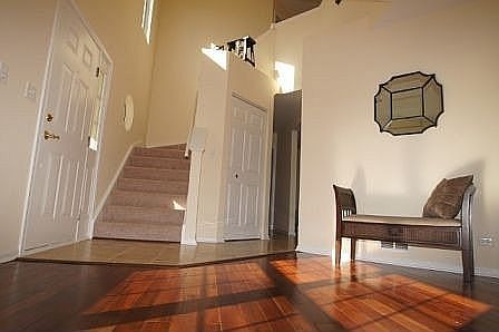 3rd image of 1366 Burnett Dr