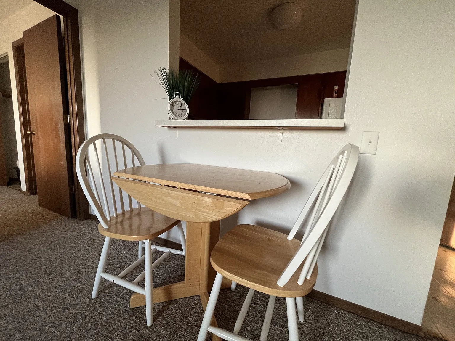 1 bed, 900 sqft, $600 — Photo 4