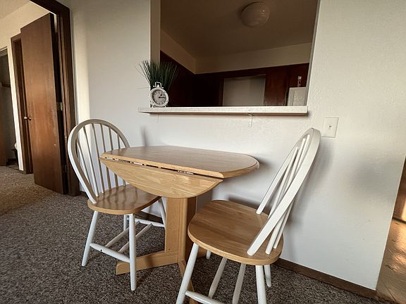4th image of 210 4th Ave W #2