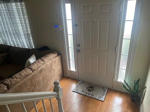 3rd image of 2830 Parkway Close