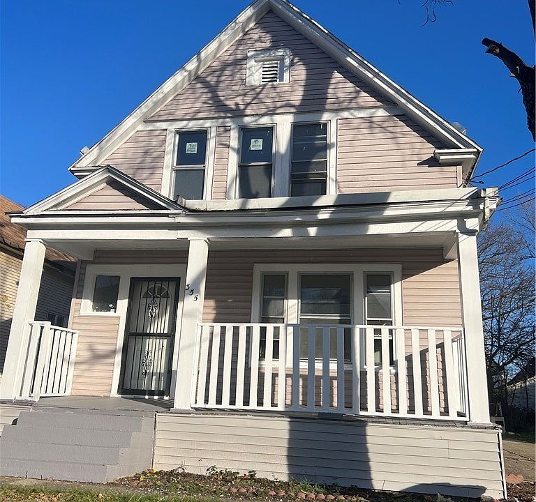 1st image of 355 Cornwall Ave