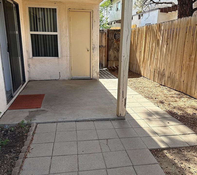 1st image of 1113 Chelwood Park Blvd NE APT 2