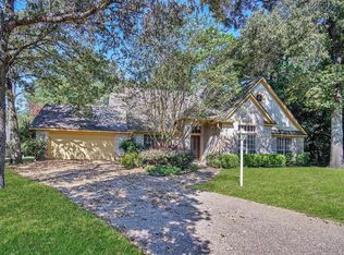 7 Waterford Ct, Conroe, TX 77304