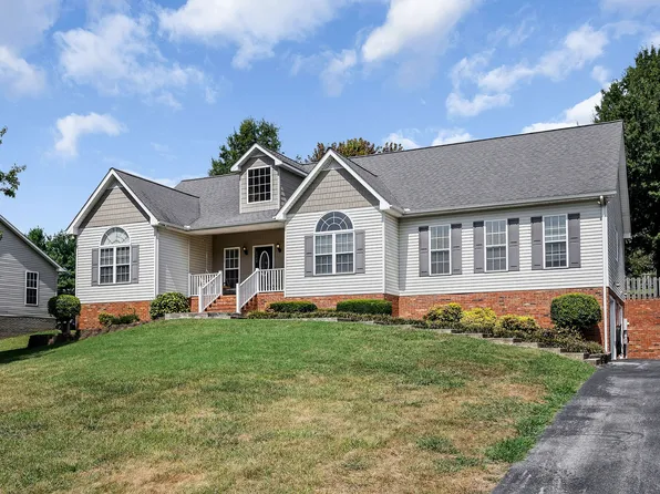 3340 Timber View Ln, Cookeville, TN 38506