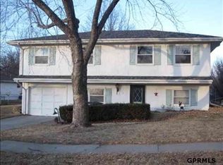 912 W Dale Ln, Wahoo, NE 68066