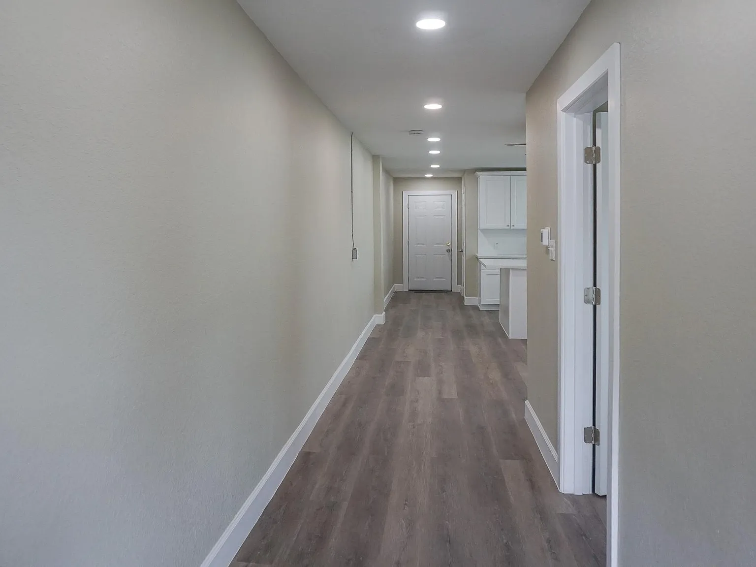 1 bed, 1.0 bath, 609 sqft, $1,250 — Photo 3