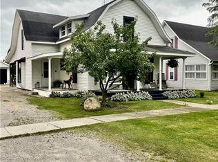 411 W Maple St, Deshler, OH 43516
