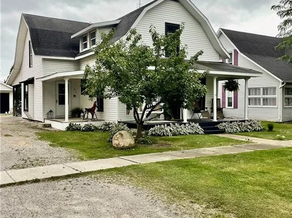 411 W Maple St, Deshler, OH 43516