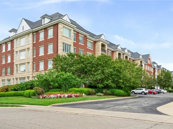 100 Vista Cir APT 203, Pittsburgh, PA 15238
