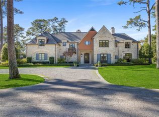 221 Millbrook St, Houston, TX 77024