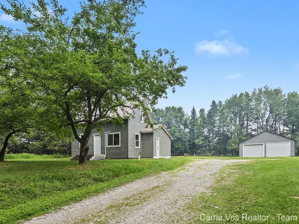 3251 E 46th Rd, Cadillac, MI 49601