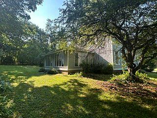 3rd image of 317 New Sherborn Rd