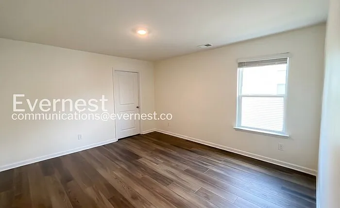 2370 Tournament Dr — Photo 13