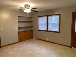 4 bed, 2.0 bath, 1956 sqft, $1,850 — Photo 4