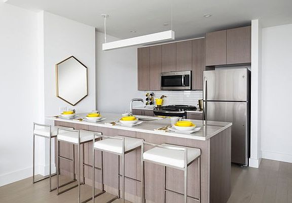 4th image of 86 Fleet Pl APT 2G