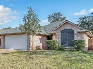 1715 Beaver Pond Ct, Bryan, TX 77807