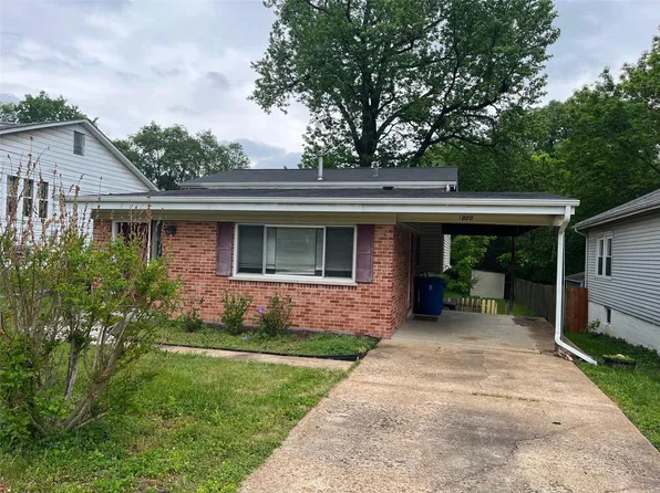 1020 Dolores Ave, Saint Louis, MO 63132