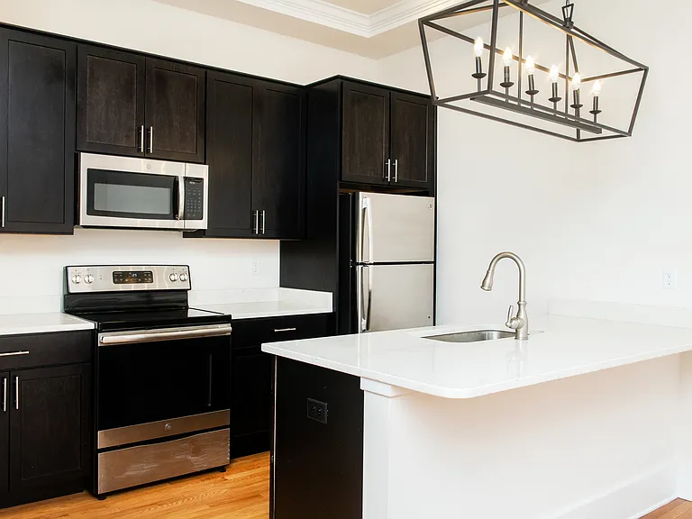 4 E Church St #302 — Photo 4