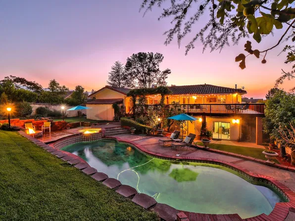 308 Casitas Bulevar, Los Gatos, CA 95032