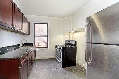 5th image of 1469 5th Ave