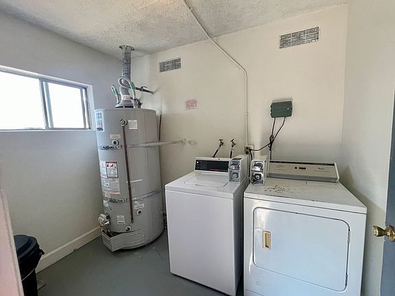 5th image of 130 W Wilson Ave APT 1