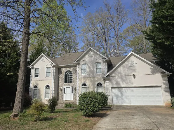3004 Honor Ct, Jamestown, NC 27282