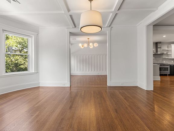 3rd image of 77 Park St #2