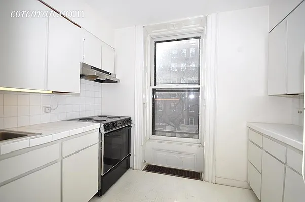 Rented by Corcoran | media 15