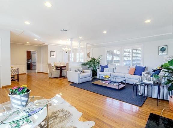 4th image of 2415 Harmony Pl