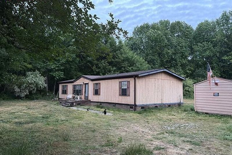 1st image of 191 Henderson Place Dr