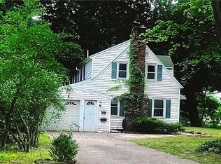 392 Britton Rd, Rochester, NY 14616