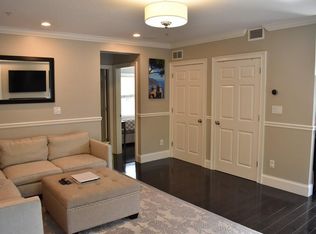 582 E 2nd St #4, Boston, MA 02127