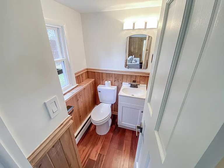 1 Herrick Dr — Photo 27