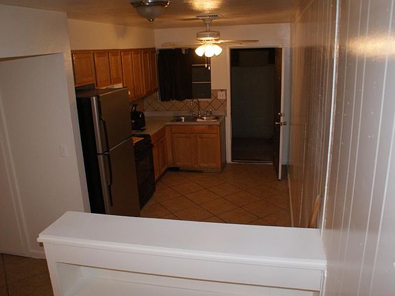 3rd image of 4613 N 12th Ave APT 4