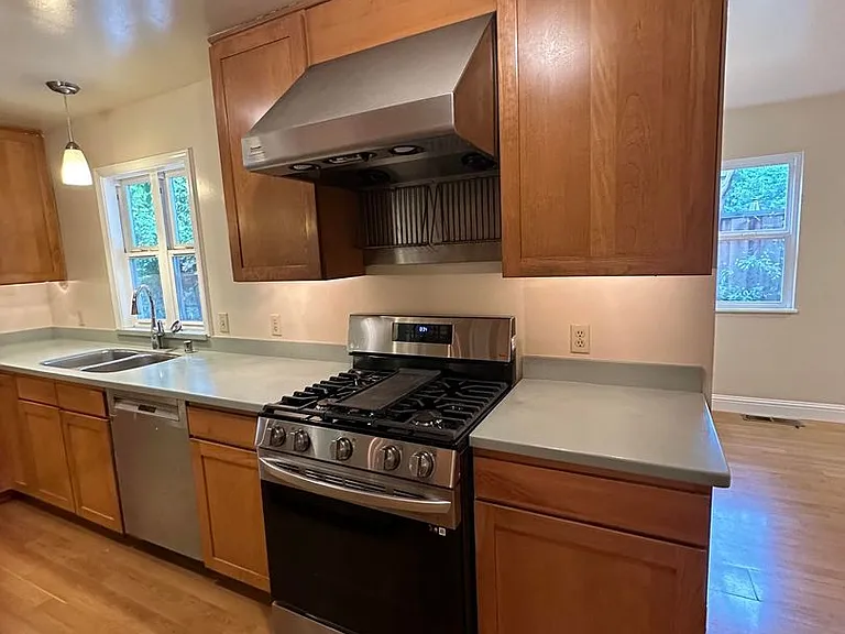 535 Central Ave — Photo 7
