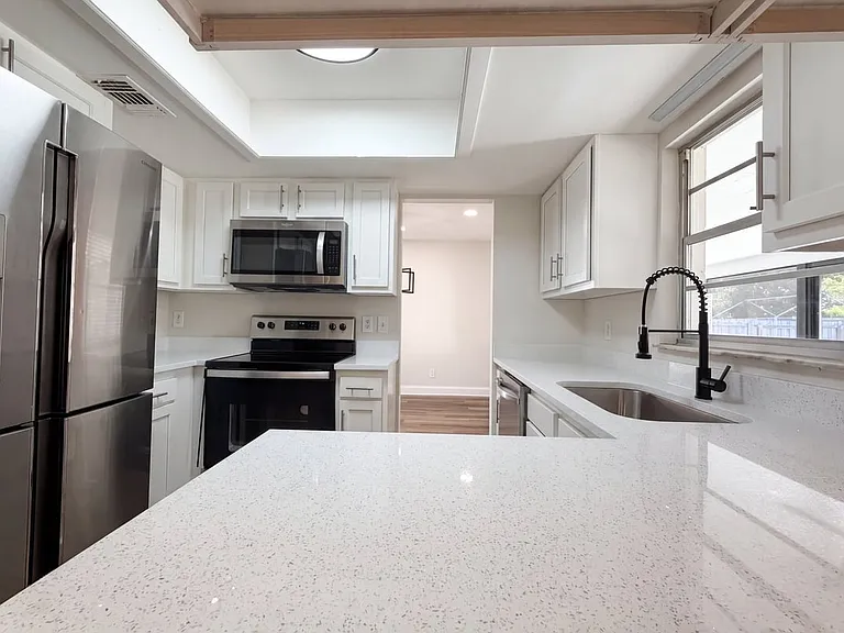 8350 Kipling Ct — Photo 3