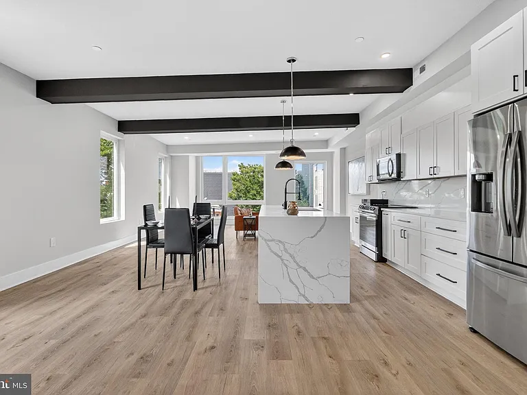 1915 Benning Rd NE #PENTHOUSE — Photo 7