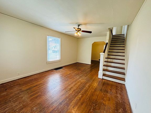 3rd image of 511 Progress St NE