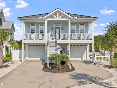 3609 W Pelican Drive, Oak Island, NC, 28465