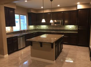 6823 Dock Dr, Corona, CA 92880