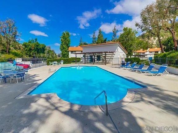 2nd image of 5026 Collwood Way